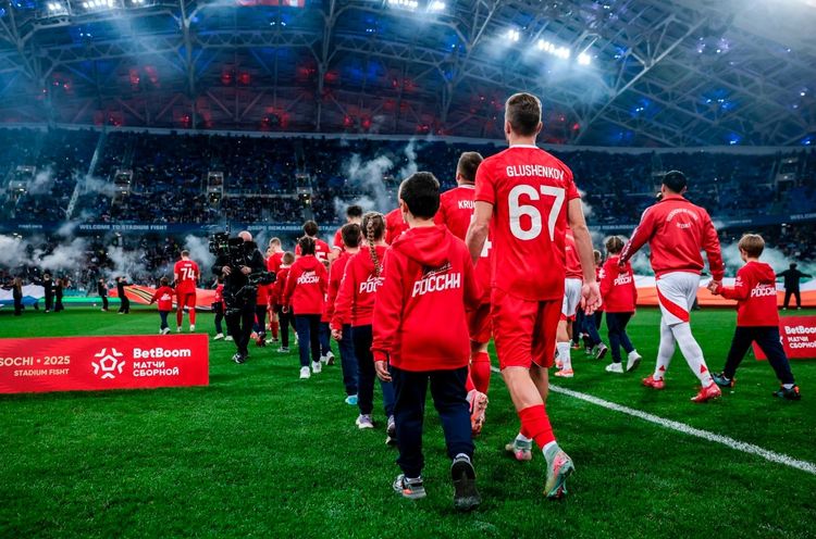 Известны страны, которые против возвращения России на мировую арену