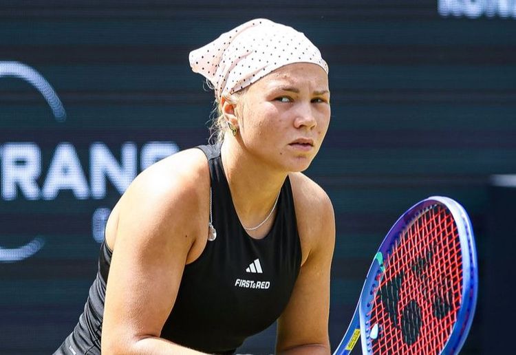 Шнайдер проиграла Осаке в третьем круге WTA-1000 в Риме