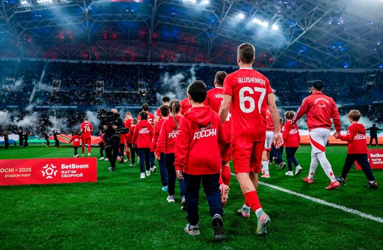 Сборная России заняла 33-е место в рейтинге ФИФА по итогу 2025 года