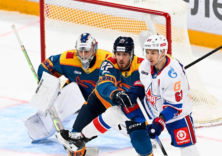 Нападающий «Шанхая» Сукезе объяснил отсутствие Галлана в матче против СКА