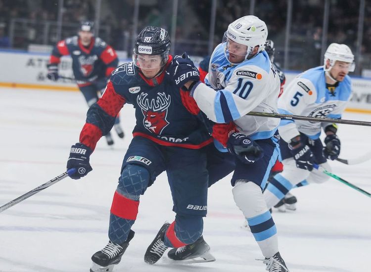 Главный тренер «Сибири» Буцаев заявил, что не планирует подавать в отставку