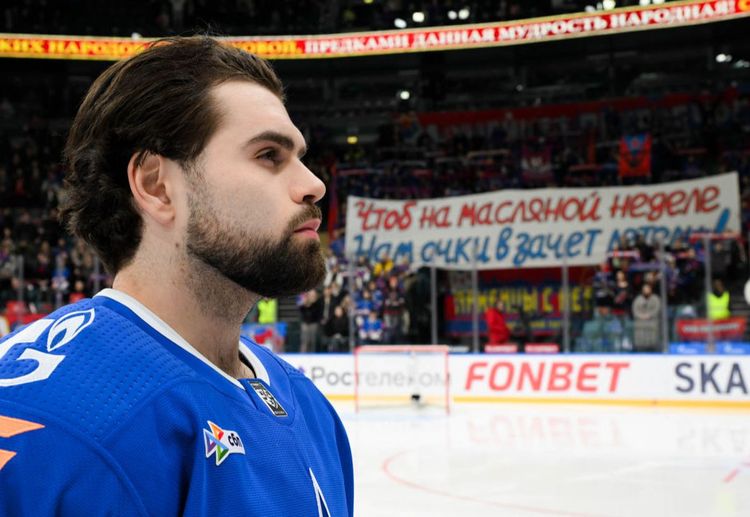 Защитник СКА Филлипс: У Тамбиева хороший голос в раздевалке