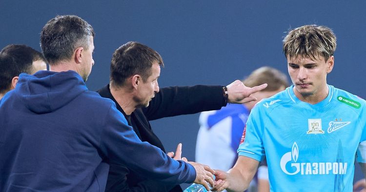 Семак: Состав на «Динамо» связан с тем, что Мантуану нужно было отдохнуть