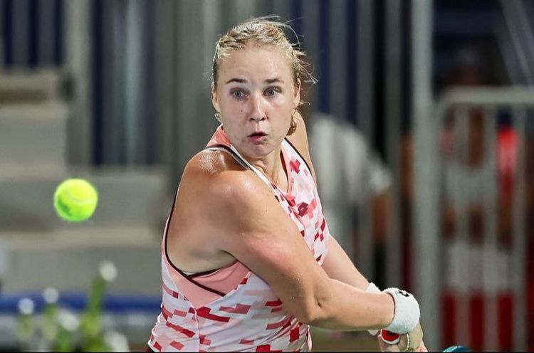 Блинкова не вышла во второй круг Открытого чемпионата Франции
