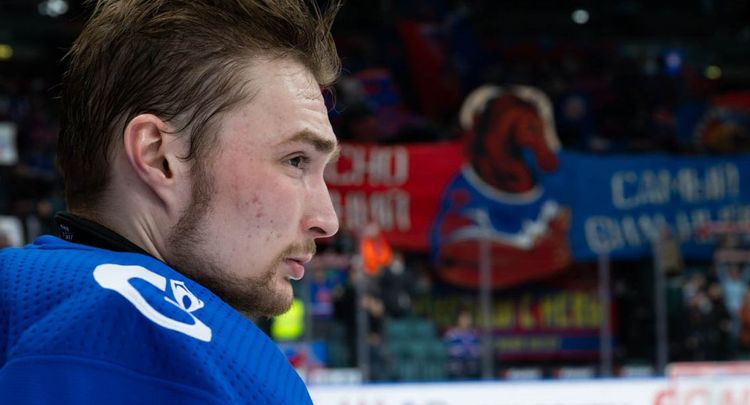 Агент Бабаев опроверг слухи о переходе вратаря Иванова из СКА в клуб НХЛ