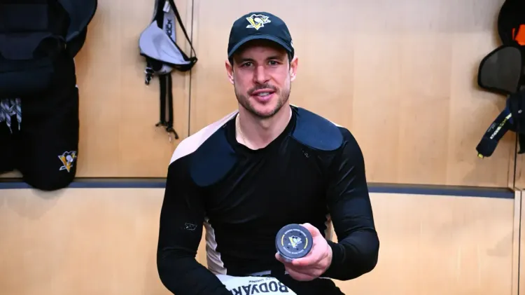 Лишь два легендарных хоккеиста опережают Кросби по числу матчей с 2+ очками в истории НХЛ