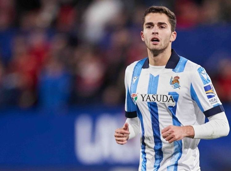 Попов: Захаряну нельзя возвращаться в РПЛ