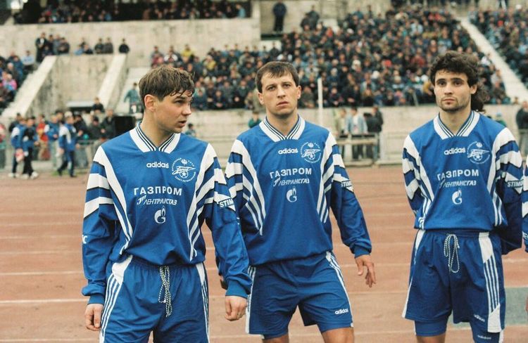 Игроки Алексей Игонин, Юрий Вернидуб и Игорь Зазулин в сезоне-1997. Фото ФК «Зенит»