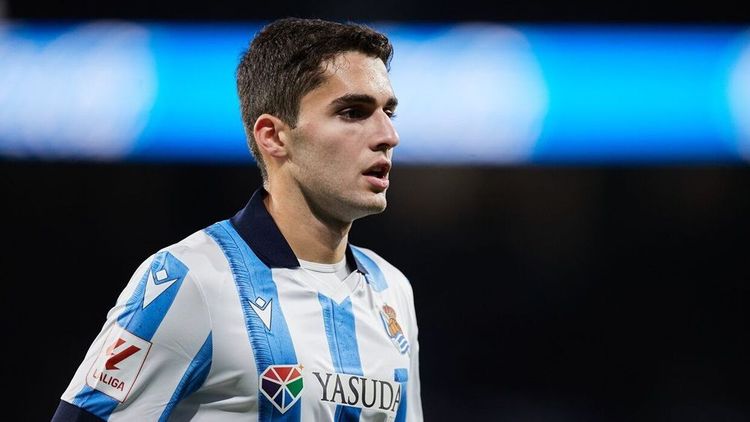 Точилин выступил против возвращения Захаряна в Россию