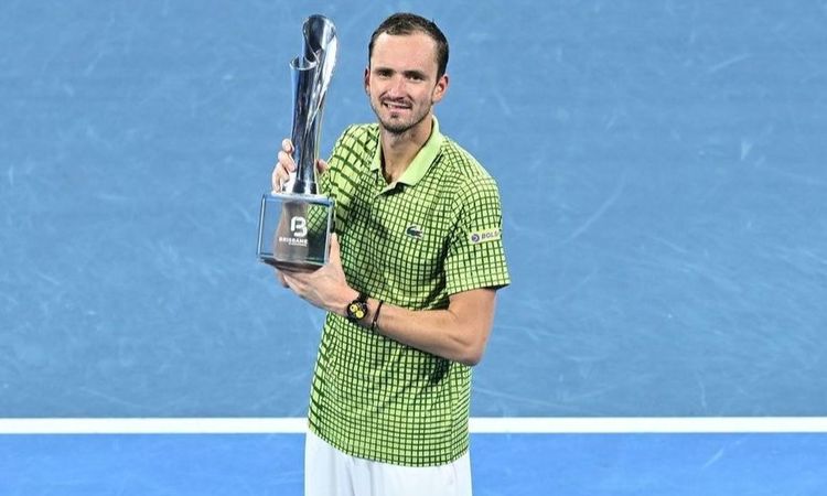 Метревели оценил шансы Медведева и Андреевой на Australian Open