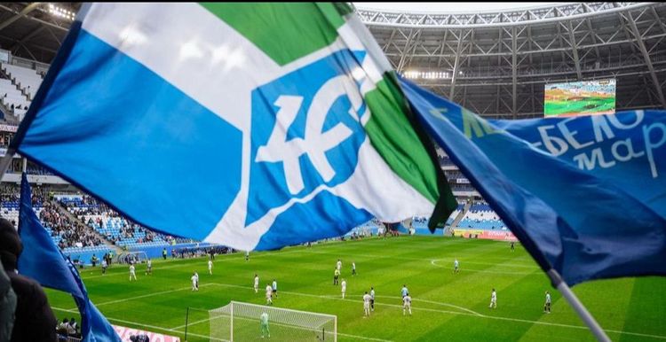 Дьяконов: Зачем было портить поле в Самаре?! Могли застелить беговые дорожки на стадионе