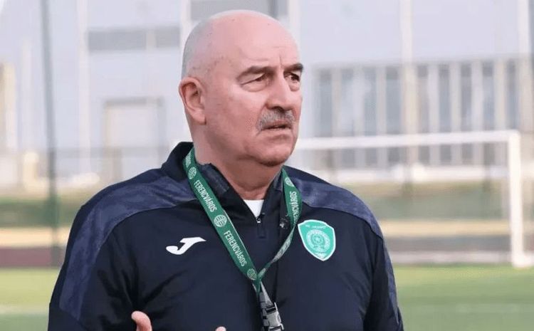 Айдамиров — о слухах вокруг Черчесова: Не невеста, чтобы его куда-то сватали