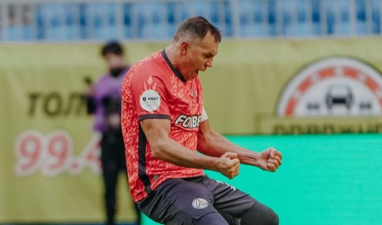 Дзюба открестился от слухов о переходе в «Родину»