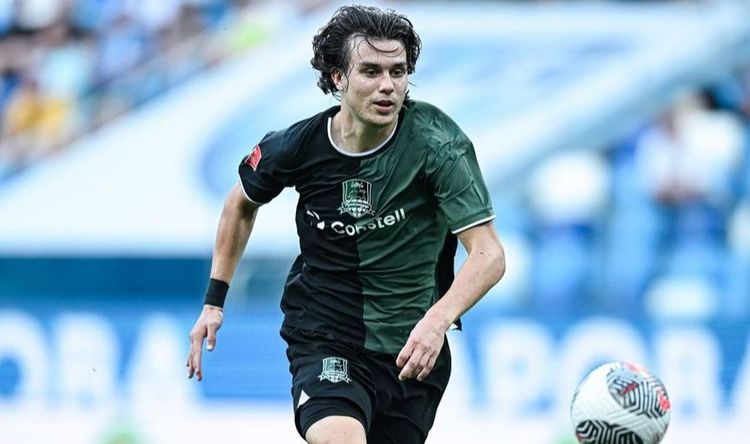 Непомнящий: Козлов притягивает чемпионство, ЦСКА повезло