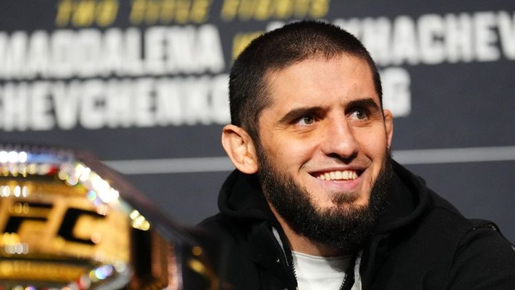 Махачев за карьеру в UFC заработал 14,5 миллиона долларов