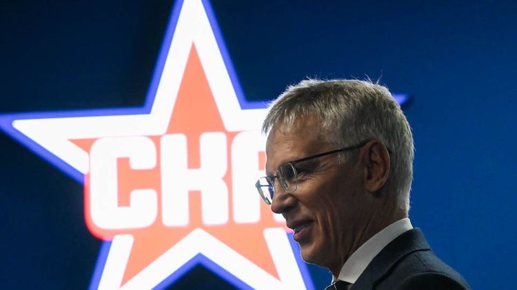 Нападающий СКА Хайруллин: Ларионов не до конца выздоровел