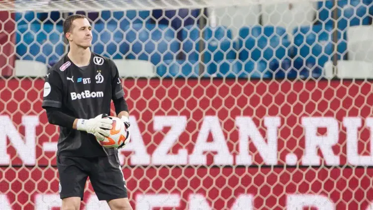 В «Динамо» высказались о будущем Лунева в клубе