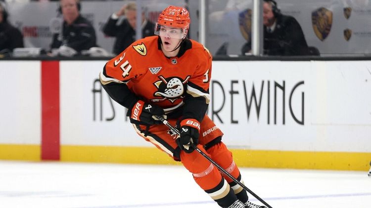 Минтюков набрал 2 очка в победном для «Анахайма» матче против «Сиэтла»