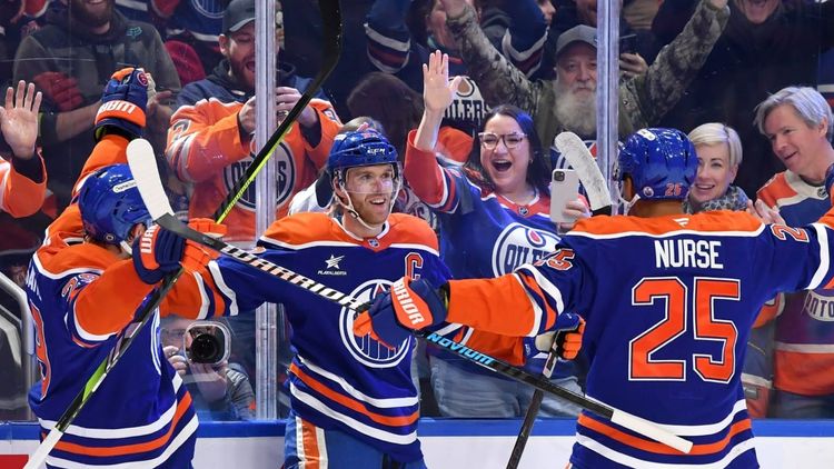 «Эдмонтон» проиграл «Анахайму». Макдэвид не может набрать очки в плей-офф НХЛ