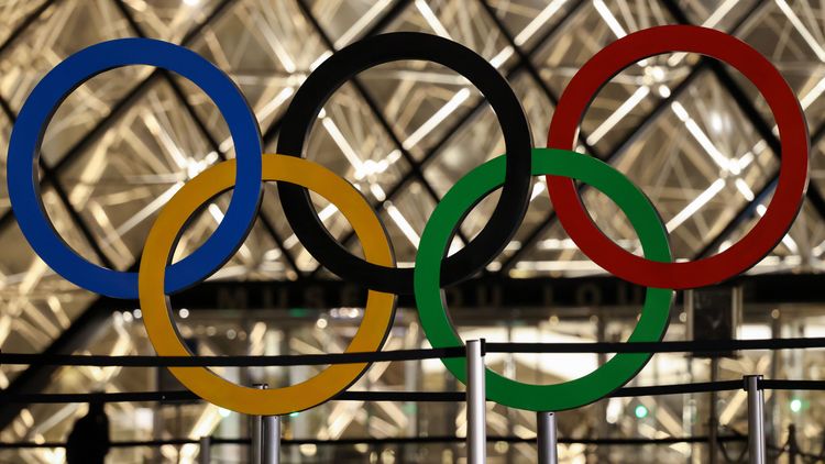 Гуменник стал 12-м в короткой программе на Олимпийских играх, выиграл американец Малинин