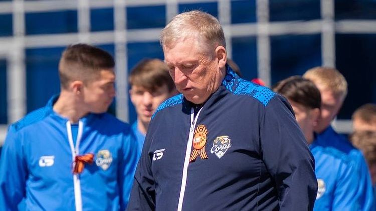 Главный тренер «Сочи» Осинькин: Мы не смогли взять билеты на поезд до Петербурга