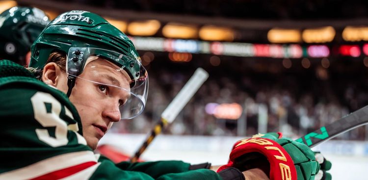 Капризов забросил шайбу и оформил ассист, обеспечив победу «Миннесоты» над «Айлендерс» в НХЛ