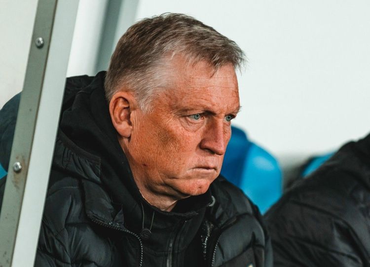 Первая тренерская отставка года в РПЛ. Кого еще могут уволить?