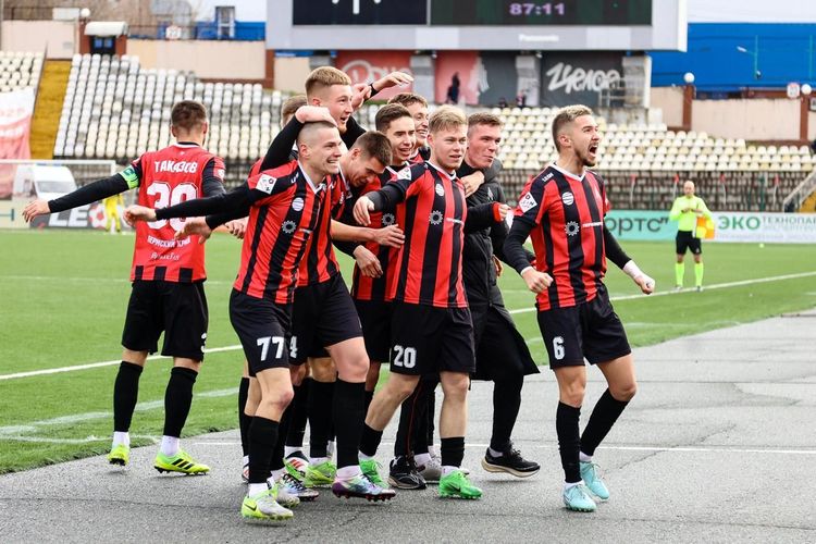 «Тосно» возрождается. Как другие клубы возвращались из «небесной лиги»