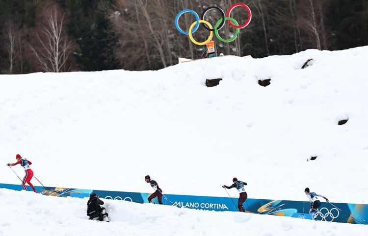 Потоп, отстранение за пьянство, дефицит презервативов. Казусы Олимпиады-2026