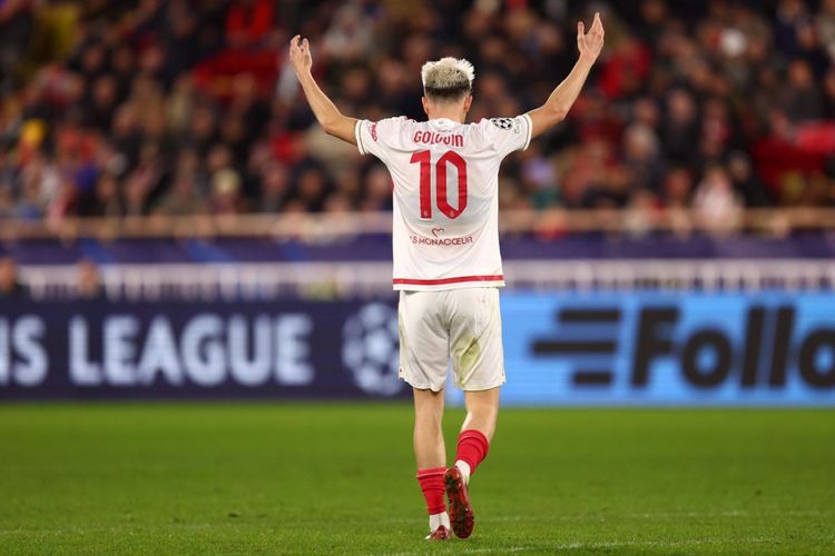 Сафонов пропустил два мяча в первом тайме, у Головина – голевая и красная. Жара от «Монако» и ПСЖ в Лиге чемпионов