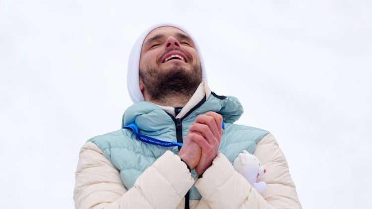 «Мужик сказал – мужик сделал». Ски-альпинист Филиппов выиграл первую медаль для России на Олимпиаде-2026