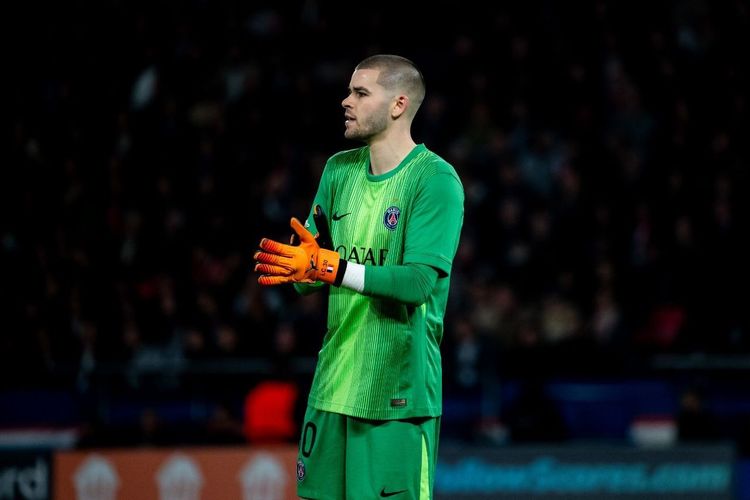 Сафонов вытеснил конкурента. Шевалье собрался покинуть ПСЖ