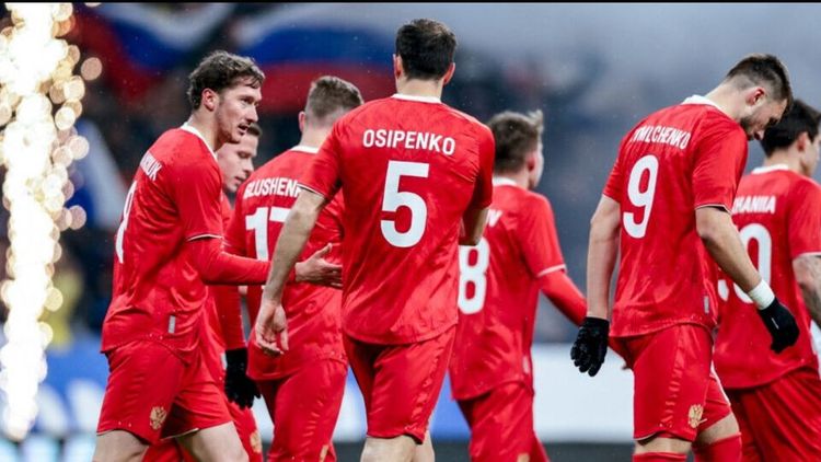 Сборная России под руководством Карпина проиграла впервые за четыре года