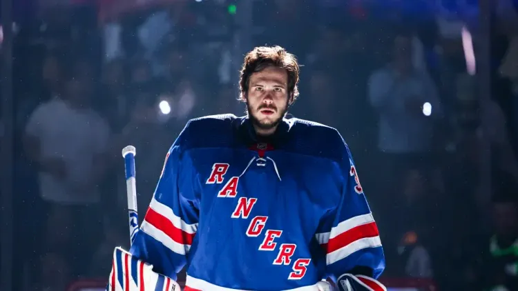 «Рейнджерс» проиграли «Баффало». Шестеркин пропустил 4 шайбы