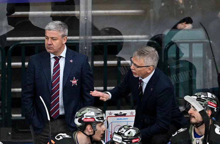 Защитник СКА Савиков: Тамбиев подсказывает нам перед каждым матчем