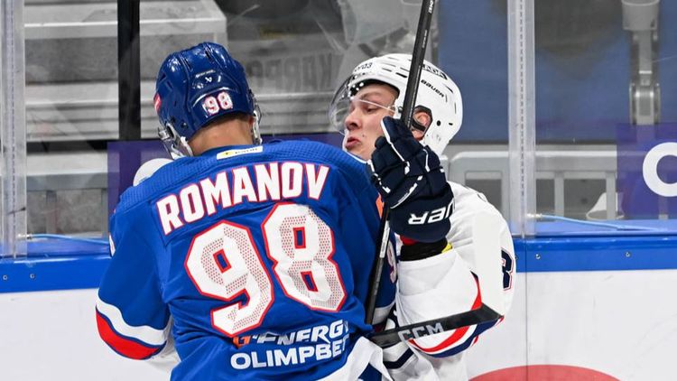 Романов: Хотим, чтобы больше болельщиков приходило на игры СКА