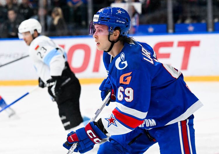 «Можем играть еще лучше, будем это делать». Интервью форварда СКА Ларионова