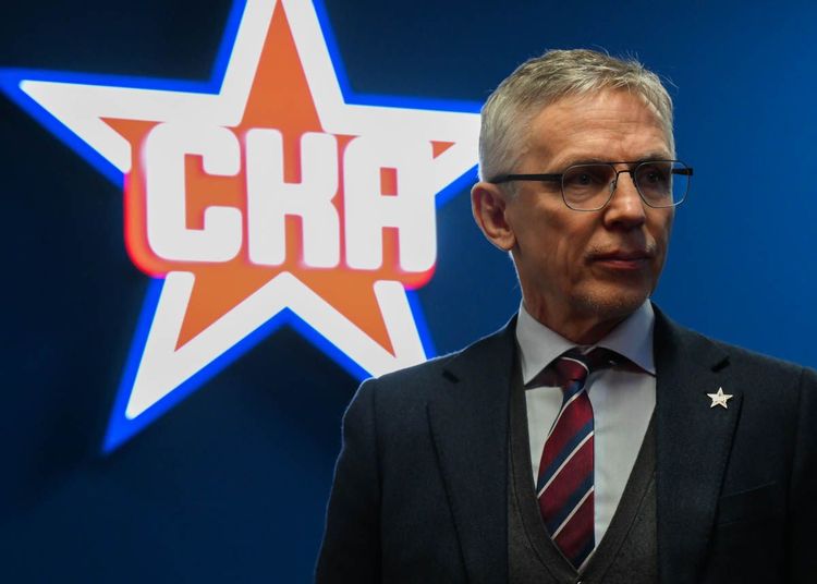 Крикунов – об отъезде Ларионова: Перед таким матчем это, конечно, неправильно