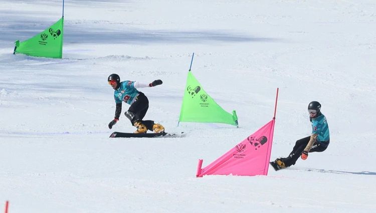 Сноубордистка Травиничева получила нейтральный статус от FIS