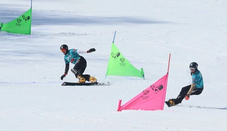 Еще семь российских спортсменов получили нейтральные статусы от FIS