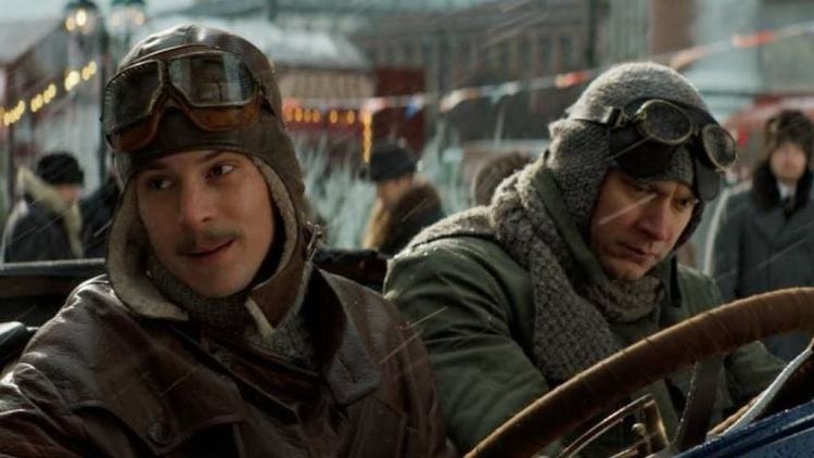 Дуэт Янковского и Борисова, комедия о серфинге на Камчатке. Ждем пять спортивных фильмов в 2026 году