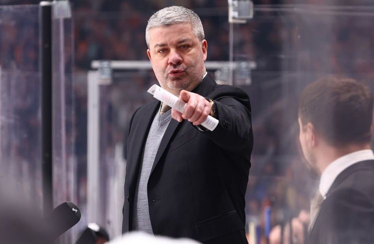 Приход Тамбиева улучшил игру СКА. Когда «теневой главный тренер» армейцев может сместить Ларионова