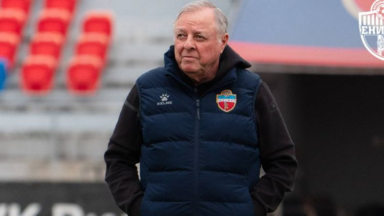 72-летний Александр Тарханов возглавил «Енисей»