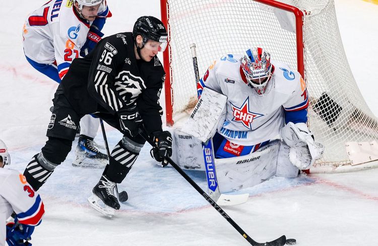 «Трактор» прервал победную серию СКА