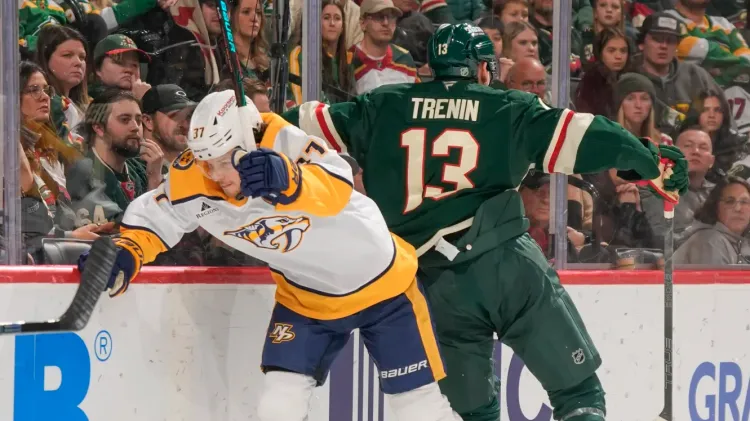 Российский нападающий «Миннесоты» Тренин вернулся к тренировкам после травмы