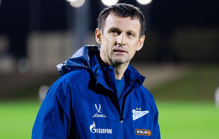 Журналист L'Equipe: Семак может получить предложение из чемпионата Франции