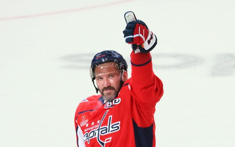 Быков: Овечкин взойдёт на вершину хоккейного Олимпа уже в этом сезоне