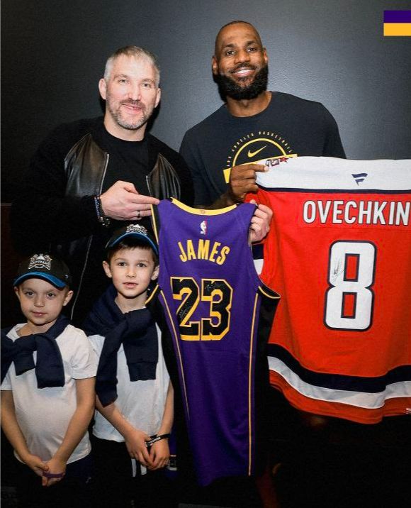 овечкин и леброн бк ла.jpg