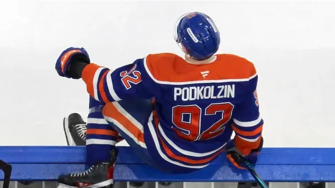 «Даллас» разгромил «Эдмонтон» в матче НХЛ. У Подколзина ассист
