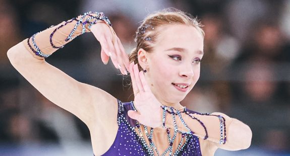 Фигуристка Алиса Двоеглазова выиграла этап Гран-при России «Красноярье»
